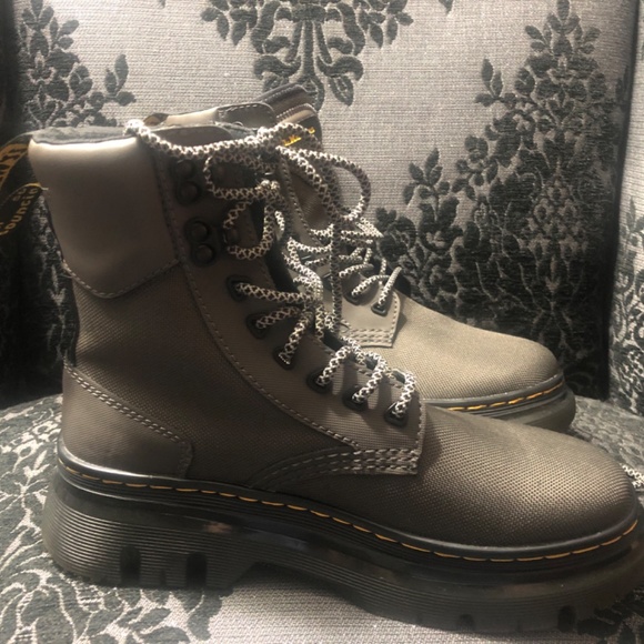NWOT Dr. Martens utility boots - Picture 3 of 6